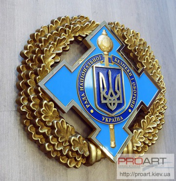 Знак настенный  (литье из полиуретанов, эмаль, акрил литьевой)